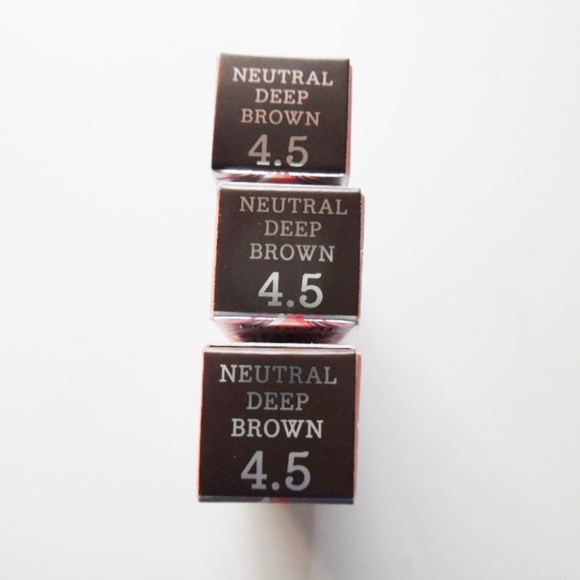 3 Benefit Gimme Brow Volumizing Brown 4.5 - Picture 3 of 3